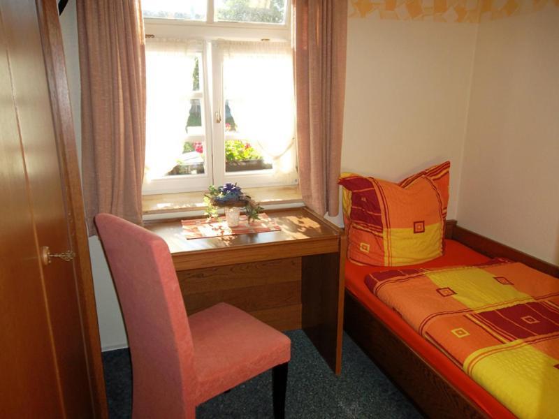 Gasthaus Hotel Zum Kreuz Stetten am Kalten Markt Szoba fotó