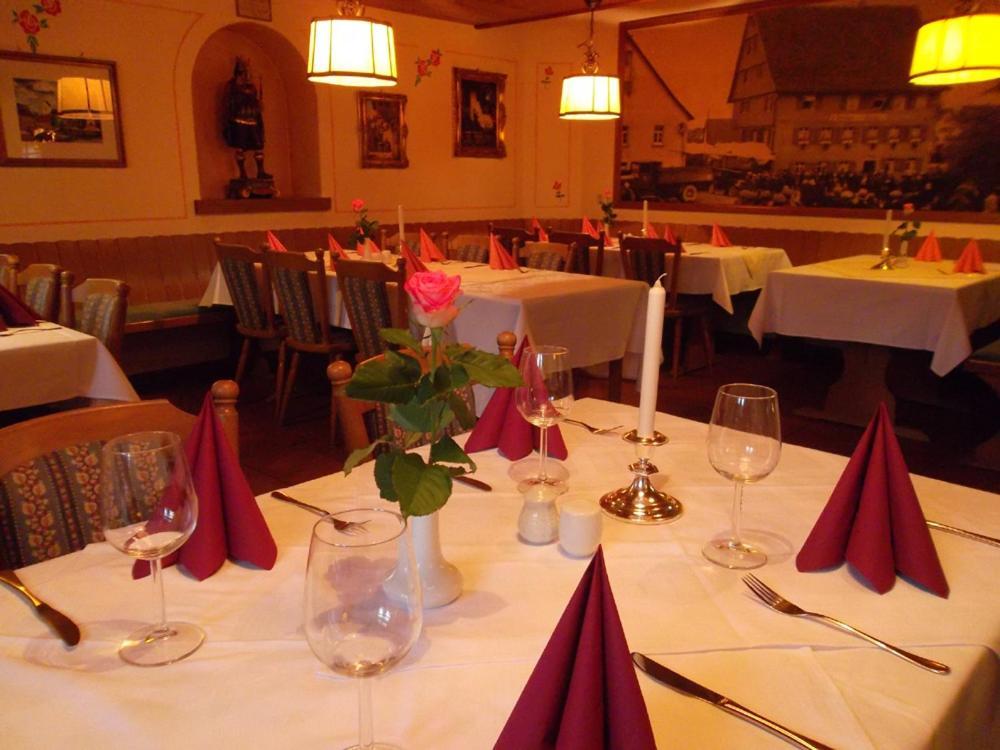 Gasthaus Hotel Zum Kreuz Stetten am Kalten Markt Kültér fotó